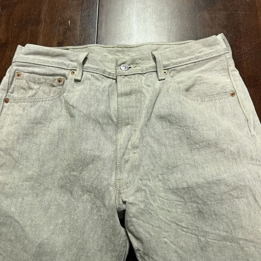 Levi's 501 Jeans Mens 36 (fits 34x31) Gray Button Fly Straight Fit Denim Pants‎